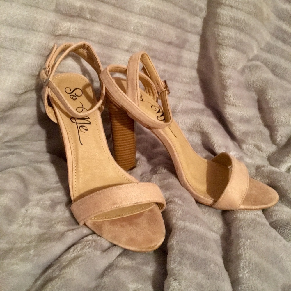 So Me Heels